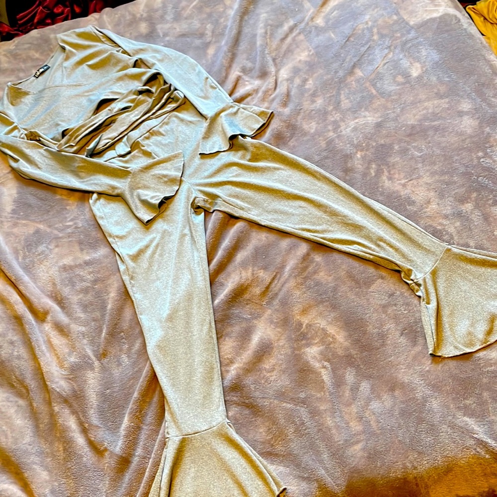 Grey fashionable 2 piece set Medium